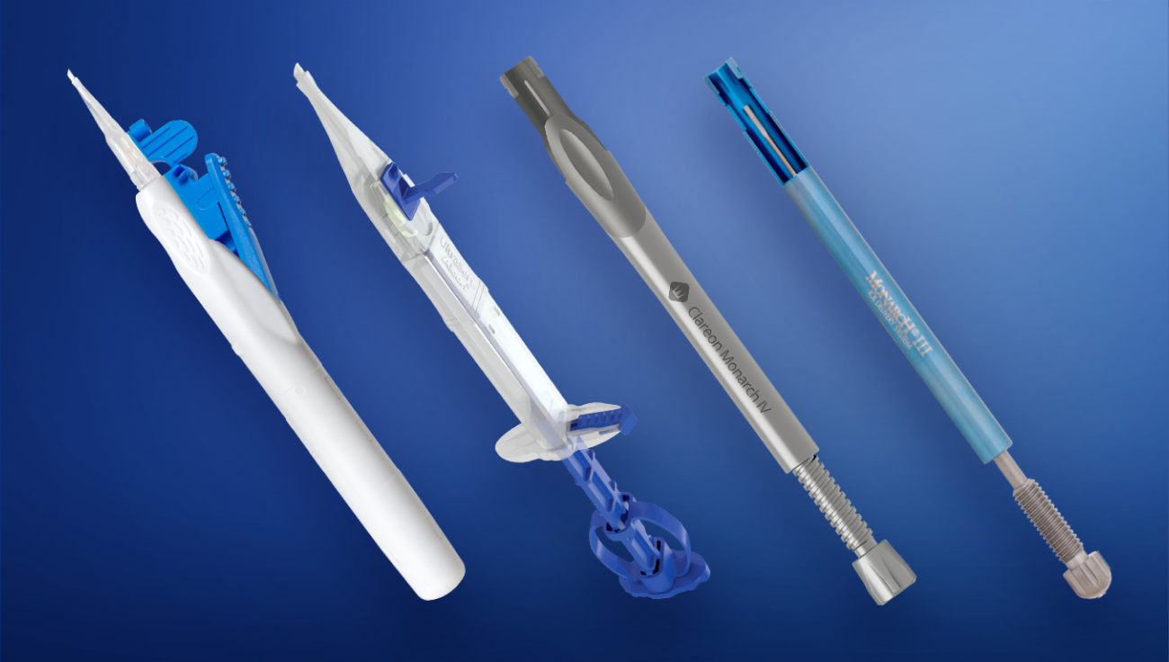 Imagen del sistema inyector automatizado precargado Clareon AutonoMe, el sistema inyector precargado AcrySof IQ UltraSert, el sistema inyector Clareon Monarch IV, y el sistema inyector de LIO Monarch III. Los cuatro dispositivos aparecen uno junto al otro sobre un fondo azul.